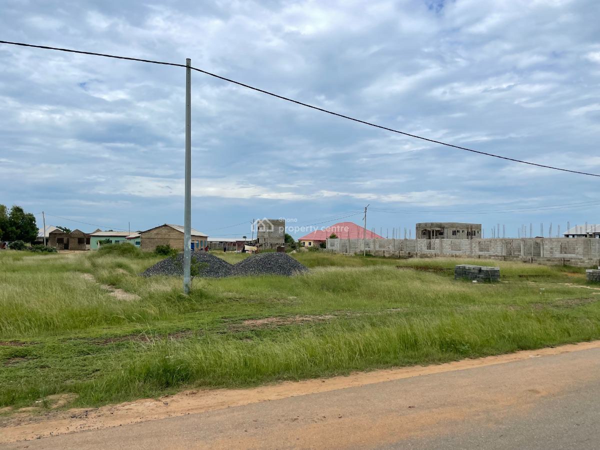 Solomon Court, Prampram Clean Documents, Easy Access, African Ancestral Walls, Ningo Prampram District, Accra, Mixed-use Land for Sale