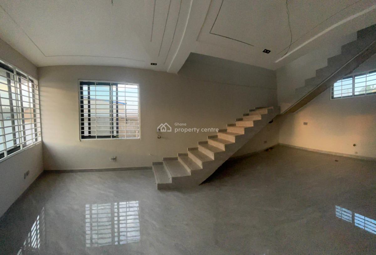 3bedroom House, East Airport, Airport Residential Area, Accra, Semi-detached Duplex for Sale