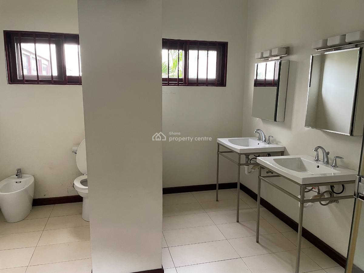 7-bedroom (unfurnished) Apartment in East Legon, 7 Tulip Street, East Legon, Accra, Apartment for Rent