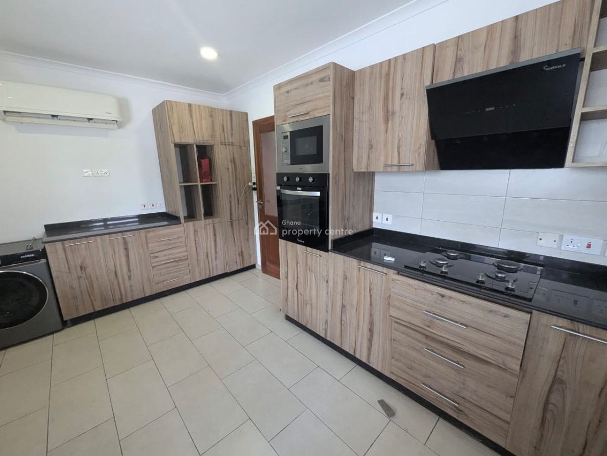 4 Bedrooms at Cantonments, Embassy Court, Cantonments, Accra, Terraced Duplex for Rent