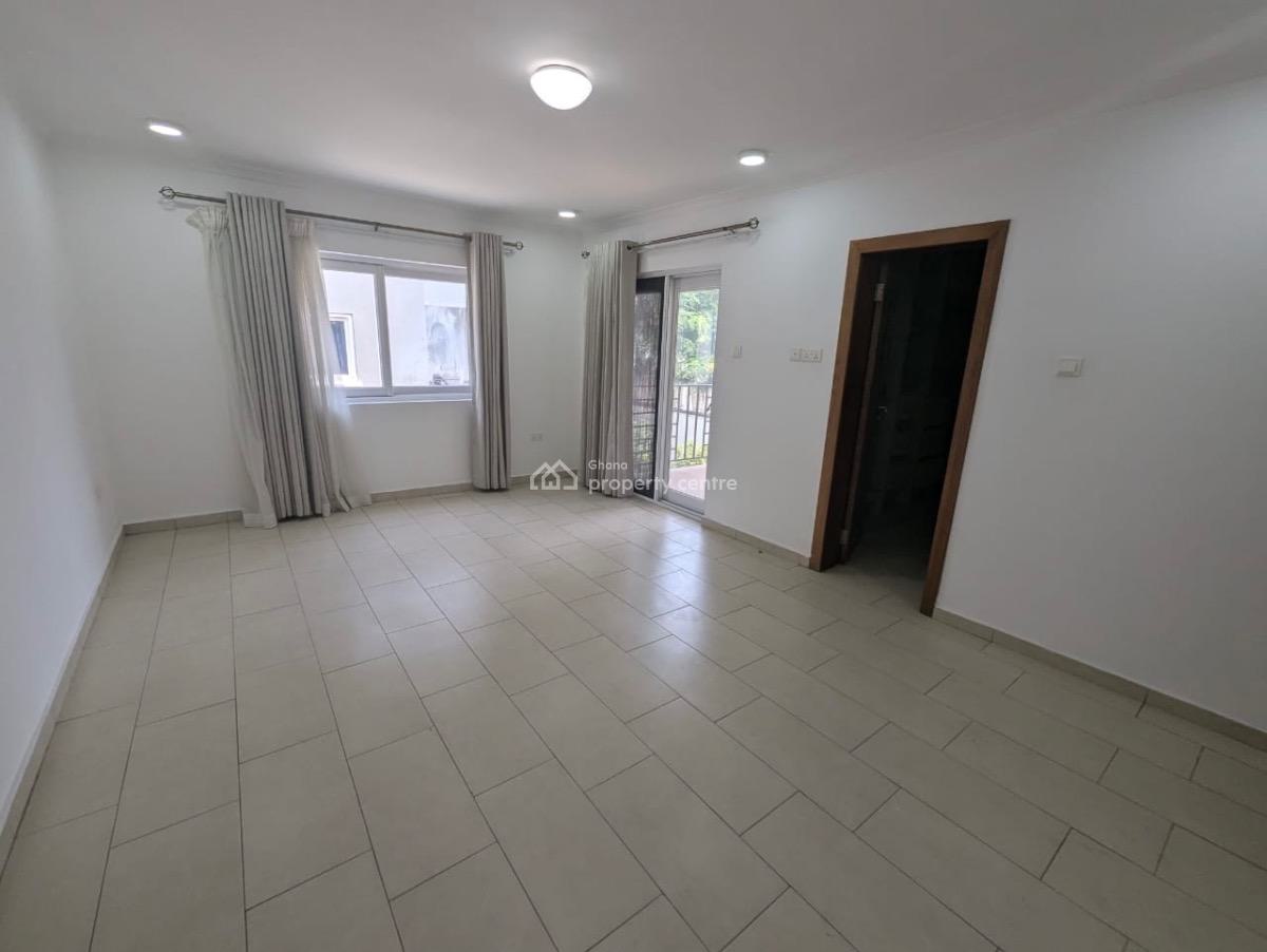 4 Bedrooms at Cantonments, Embassy Court, Cantonments, Accra, Terraced Duplex for Rent