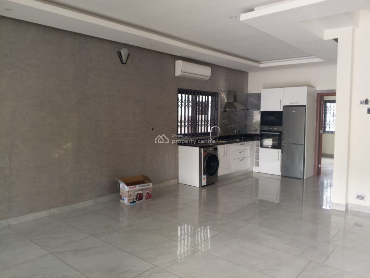 Executive 4 Bedroom, Abelemkpe, Accra, House for Sale