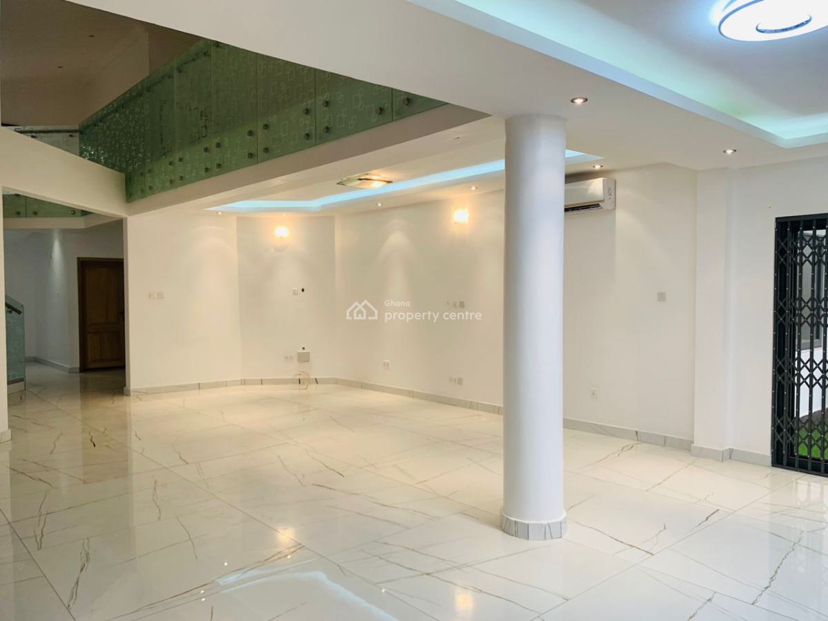 Executive  All Ensuit  4 Bedrooms, Airport Residential Area, Accra, House for Rent