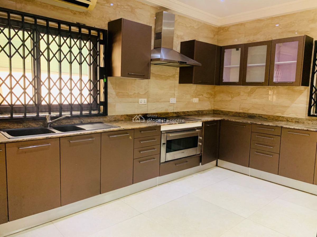 Executive  All Ensuit  4 Bedrooms, Airport Residential Area, Accra, House for Rent