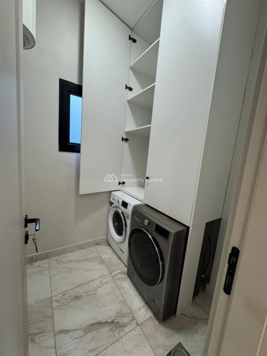 Luxury 5 Bedrooms, Cantonments, Accra, Detached Duplex for Sale