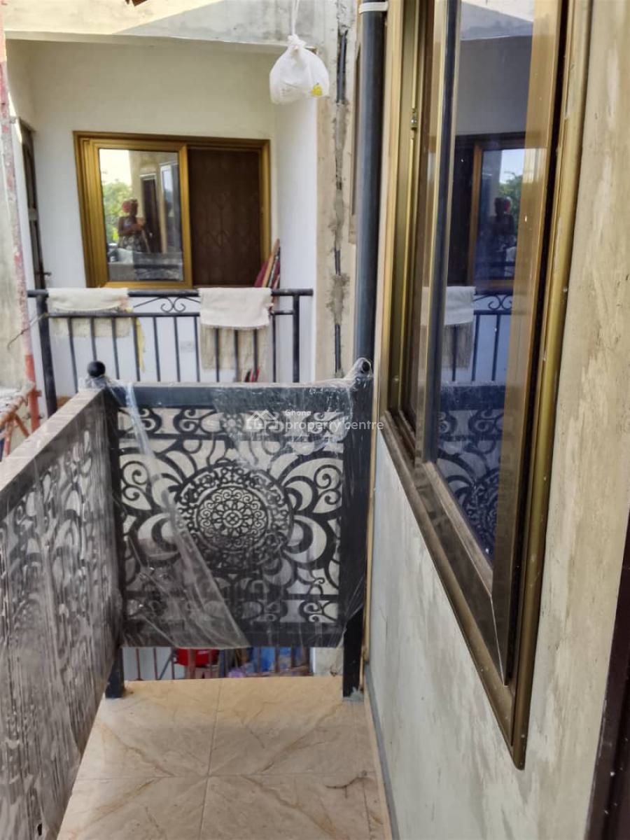 One Bedroom Self Contain, Teshie Bushroad Police Statoin, Teshie-nungua Estates, Accra, Mini Flat for Rent