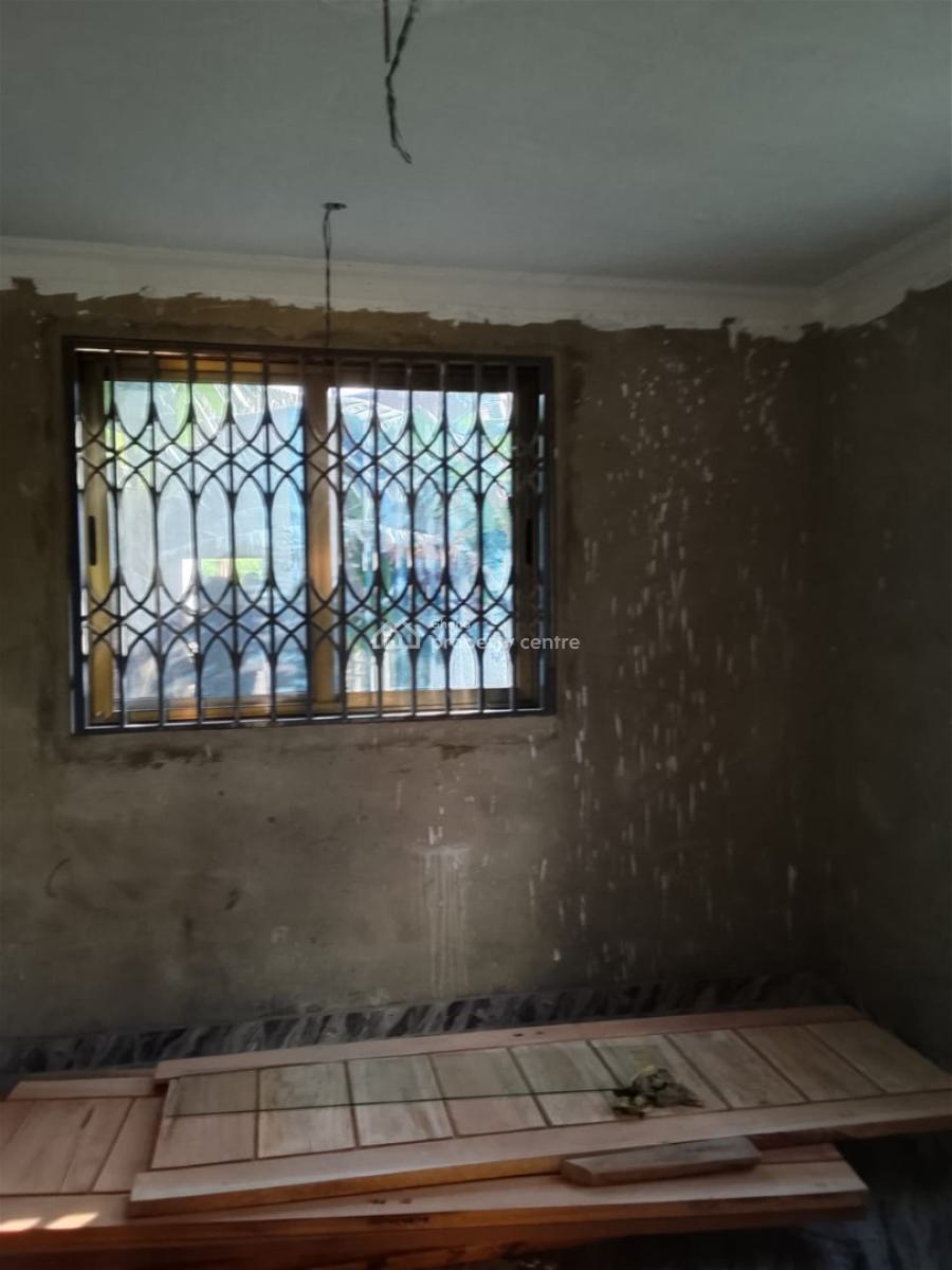 One Bedroom Self Contain, Teshie Bushroad Police Statoin, Teshie-nungua Estates, Accra, Mini Flat for Rent