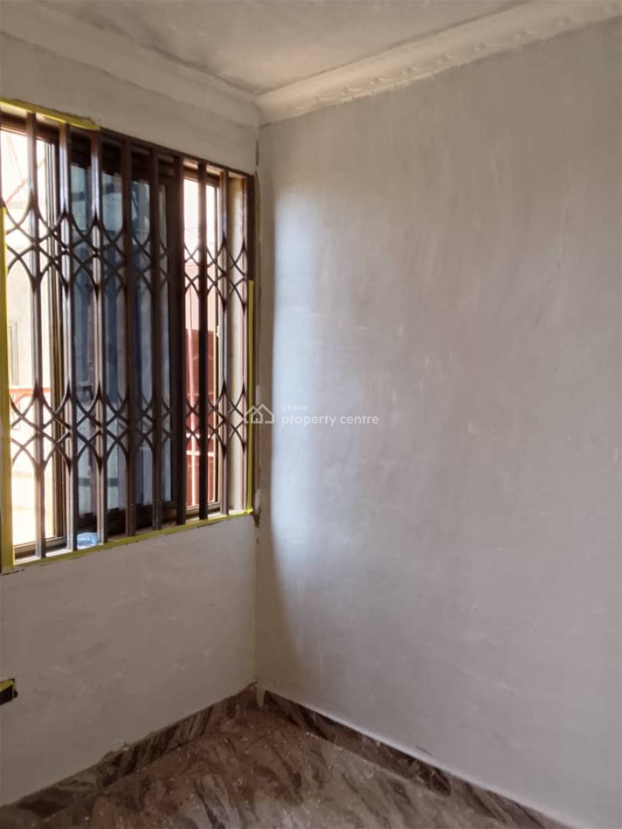 One Bedroom Self Contain, Teshie Bushroad Police Statoin, Teshie-nungua Estates, Accra, Mini Flat for Rent