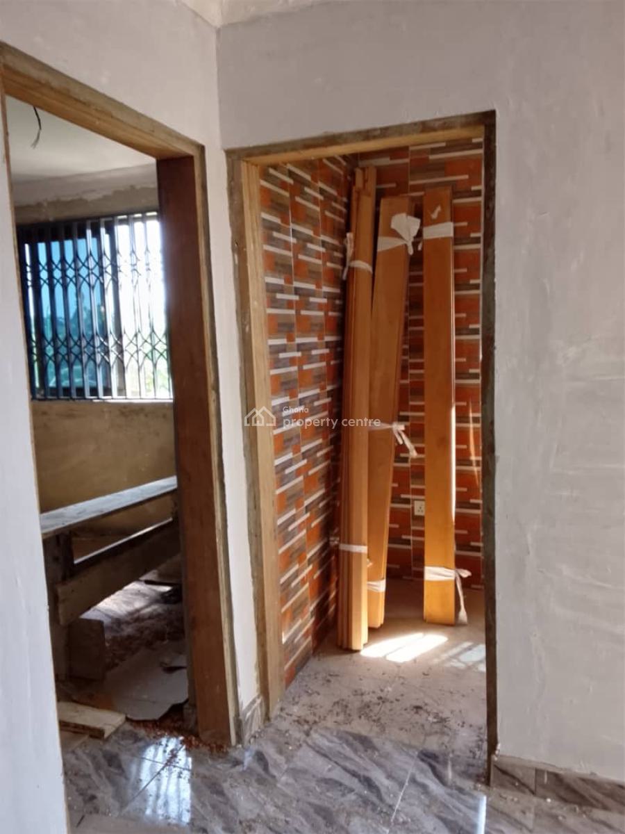 One Bedroom Self Contain, Teshie Bushroad Police Statoin, Teshie-nungua Estates, Accra, Mini Flat for Rent