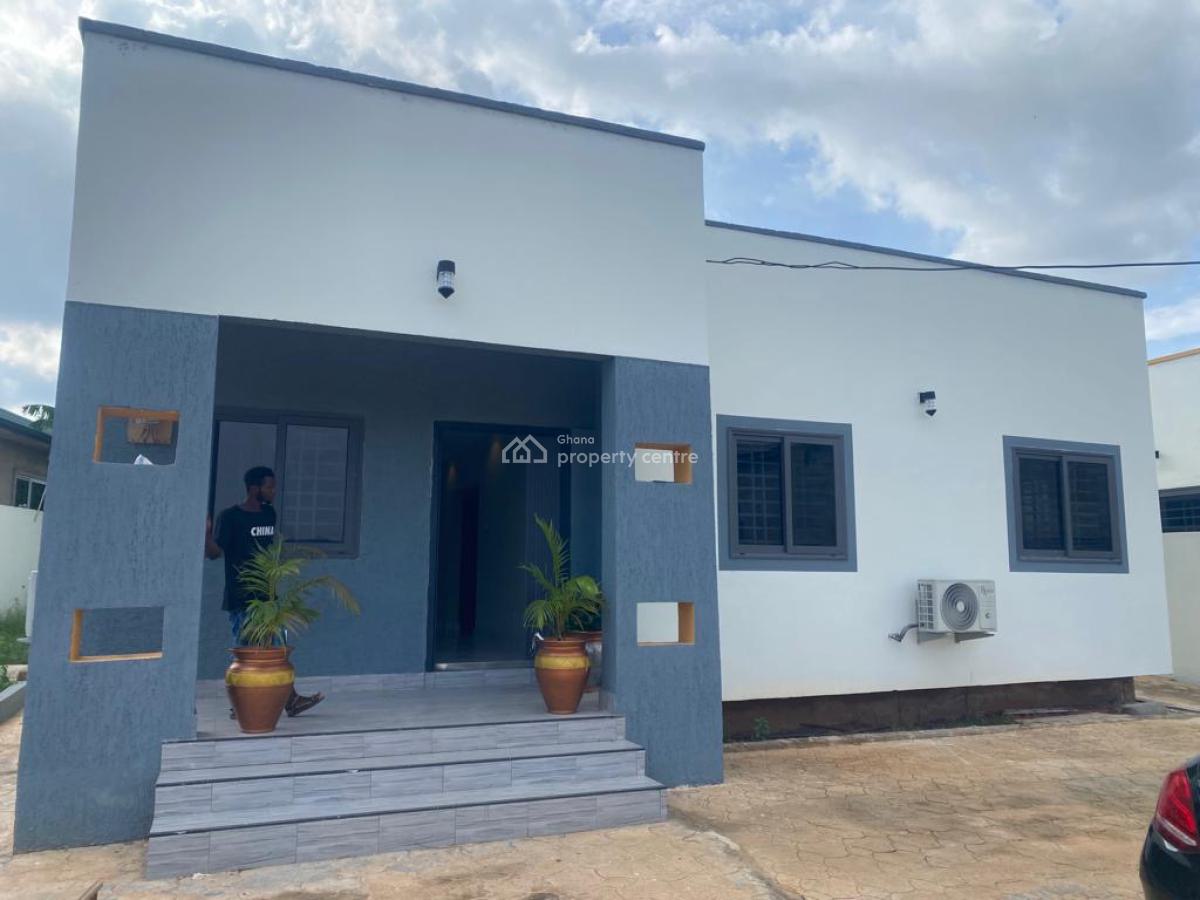 Executive 3 Bedrooms House, Ghana Flag, Oyarifa, La Nkwantanang Madina Municipal, Accra, House for Rent