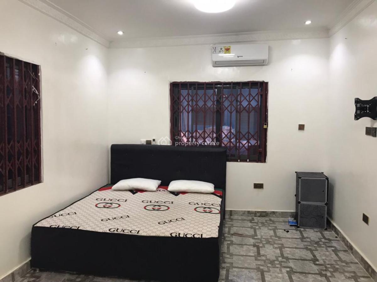 Nice Chamber and Hall, Labadi, La (labadi), La Dade Kotopon Municipal, Accra, House for Rent