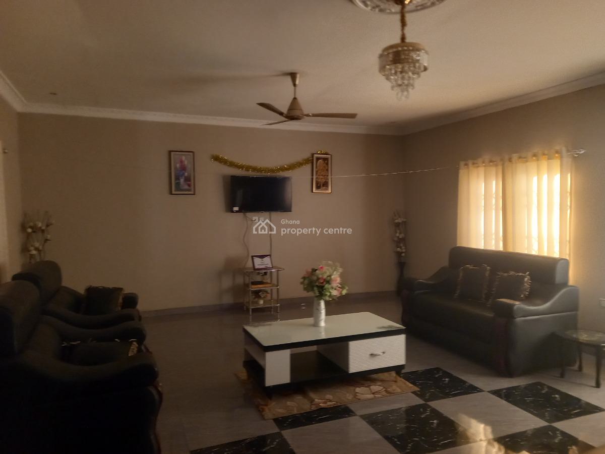 4 Bedrooms, Aputuogya,  on Atonsu Lake Road., Kumasi Metropolitan, Ashanti, House for Sale