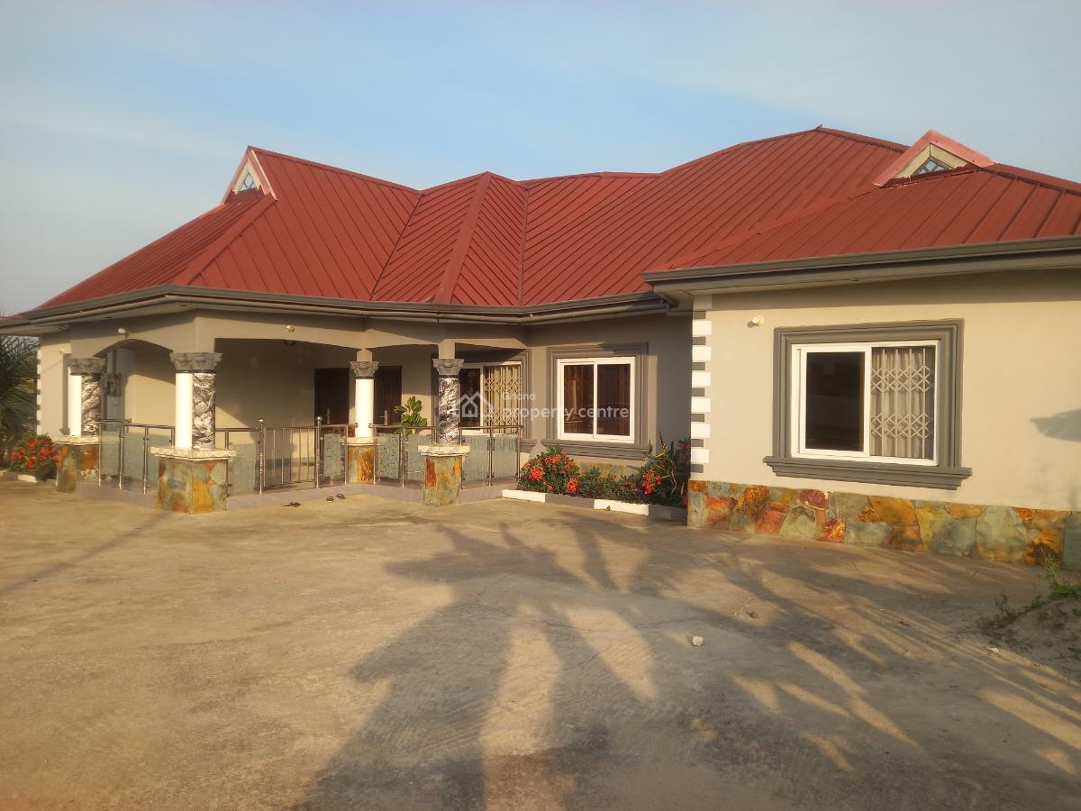 4 Bedrooms, Aputuogya,  on Atonsu Lake Road., Kumasi Metropolitan, Ashanti, House for Sale