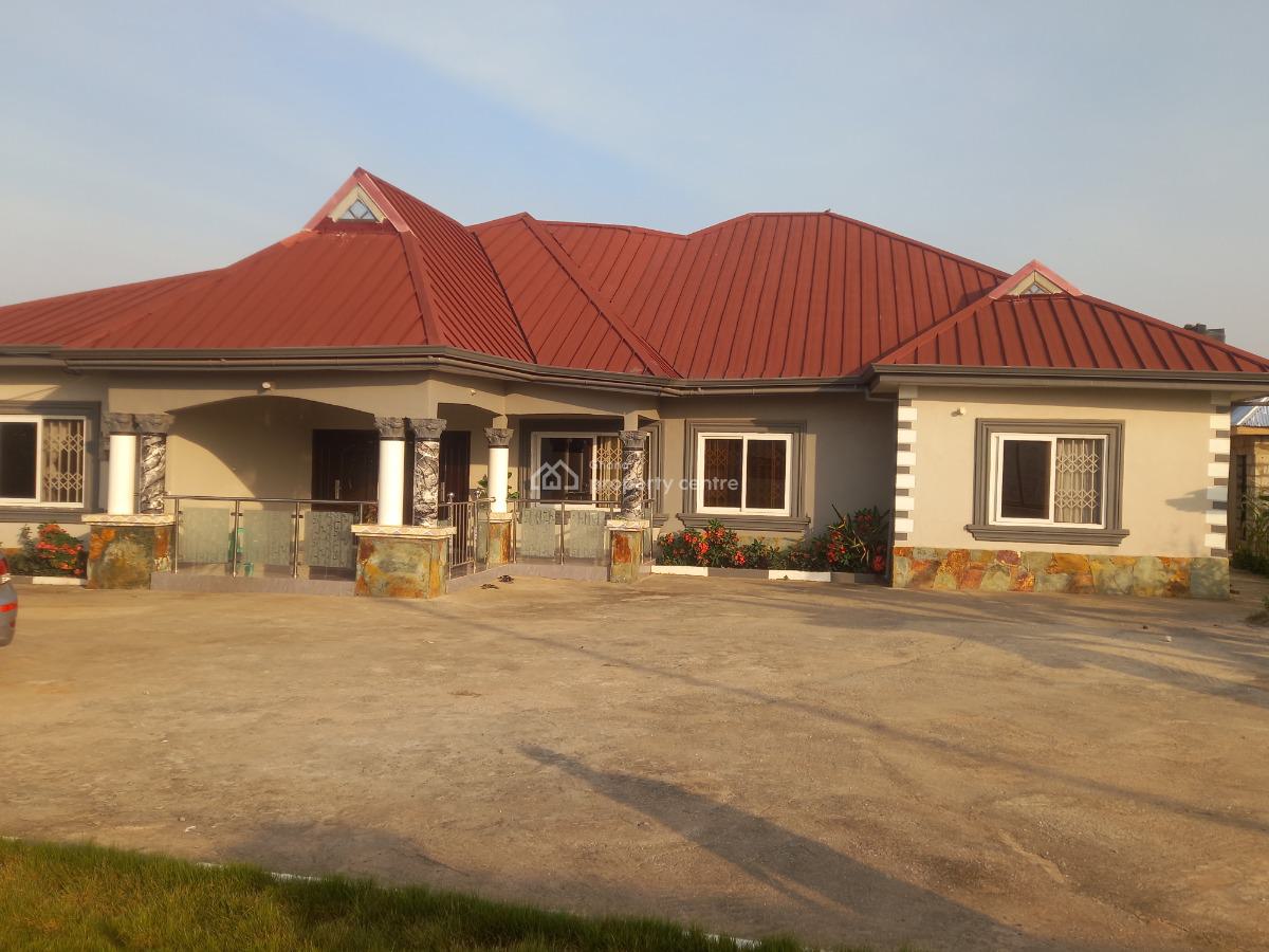4 Bedrooms, Aputuogya,  on Atonsu Lake Road., Kumasi Metropolitan, Ashanti, House for Sale