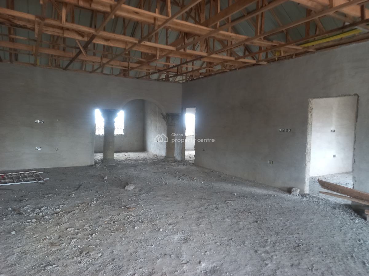 5 Bedrooms, Adesina, on Kenyasi Abrem Road., Kumasi Metropolitan, Ashanti, House for Sale