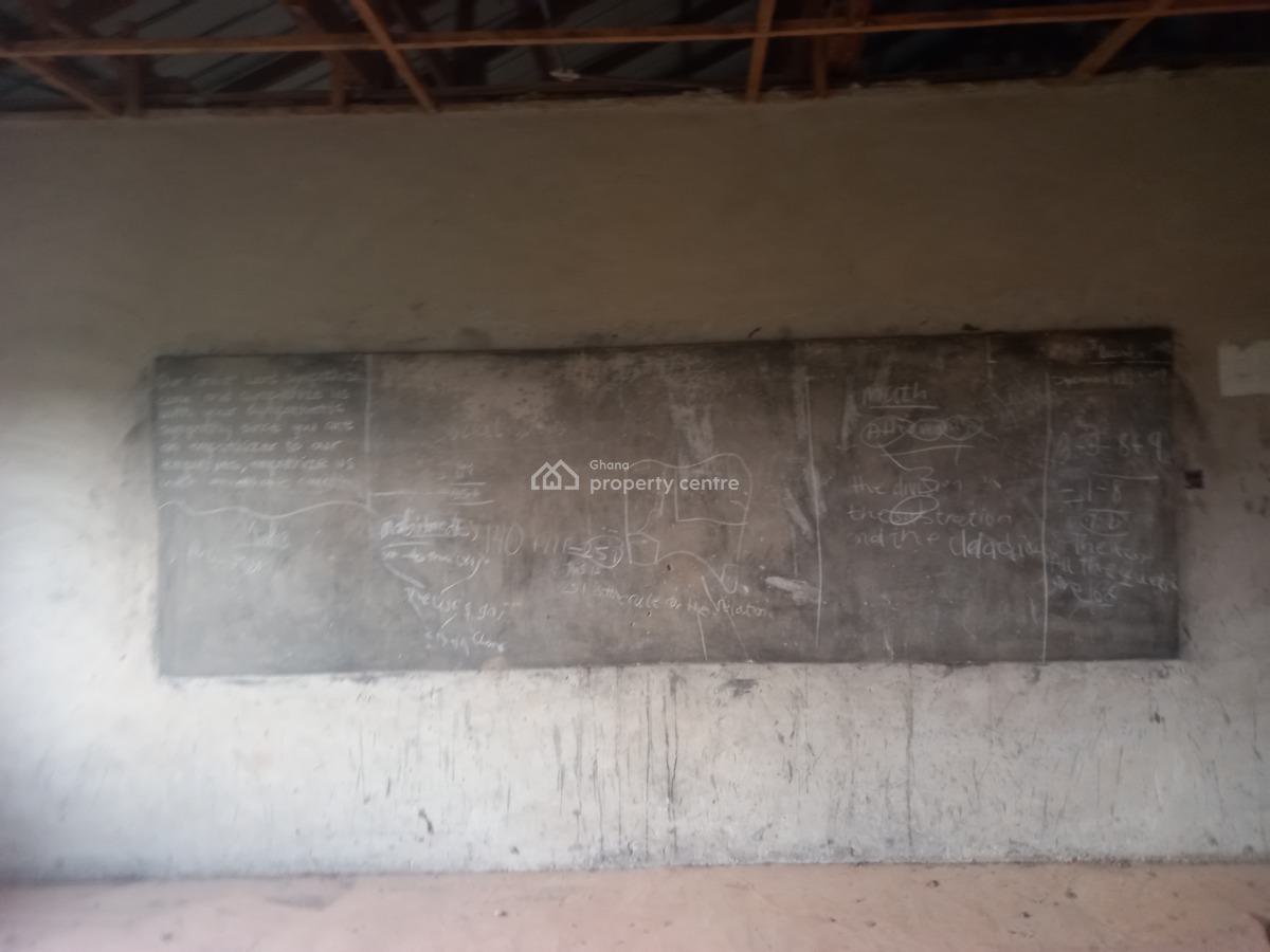 School   ( on 7 Plots), Ejisu Abenase., Ejisu-juaben Municipal, Ashanti, Commercial Property for Sale