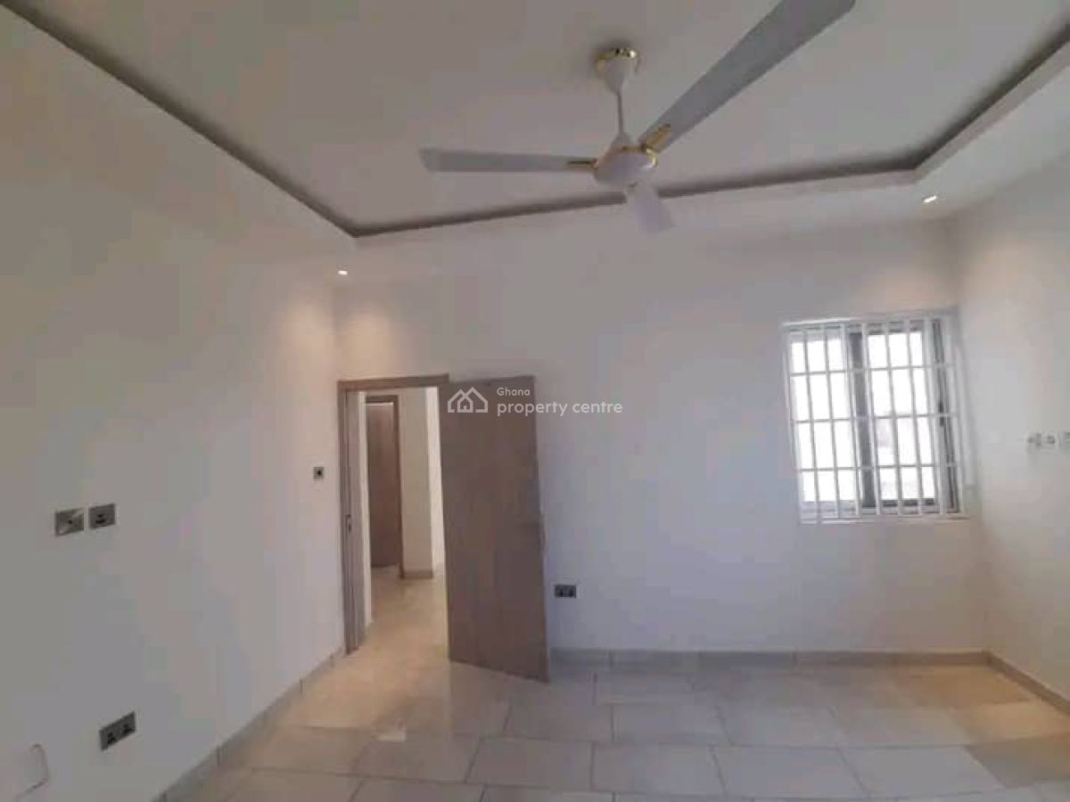 Executive 4-bedroom House @ East Airport, East Airport, Airport Residential Area, Accra, House for Sale