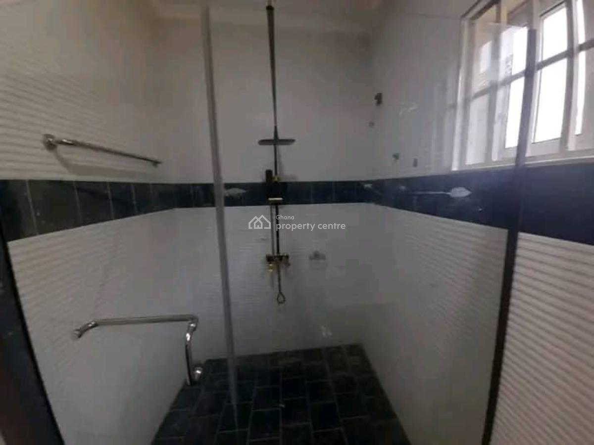 Executive 4-bedroom House @ East Airport, East Airport, Airport Residential Area, Accra, House for Sale