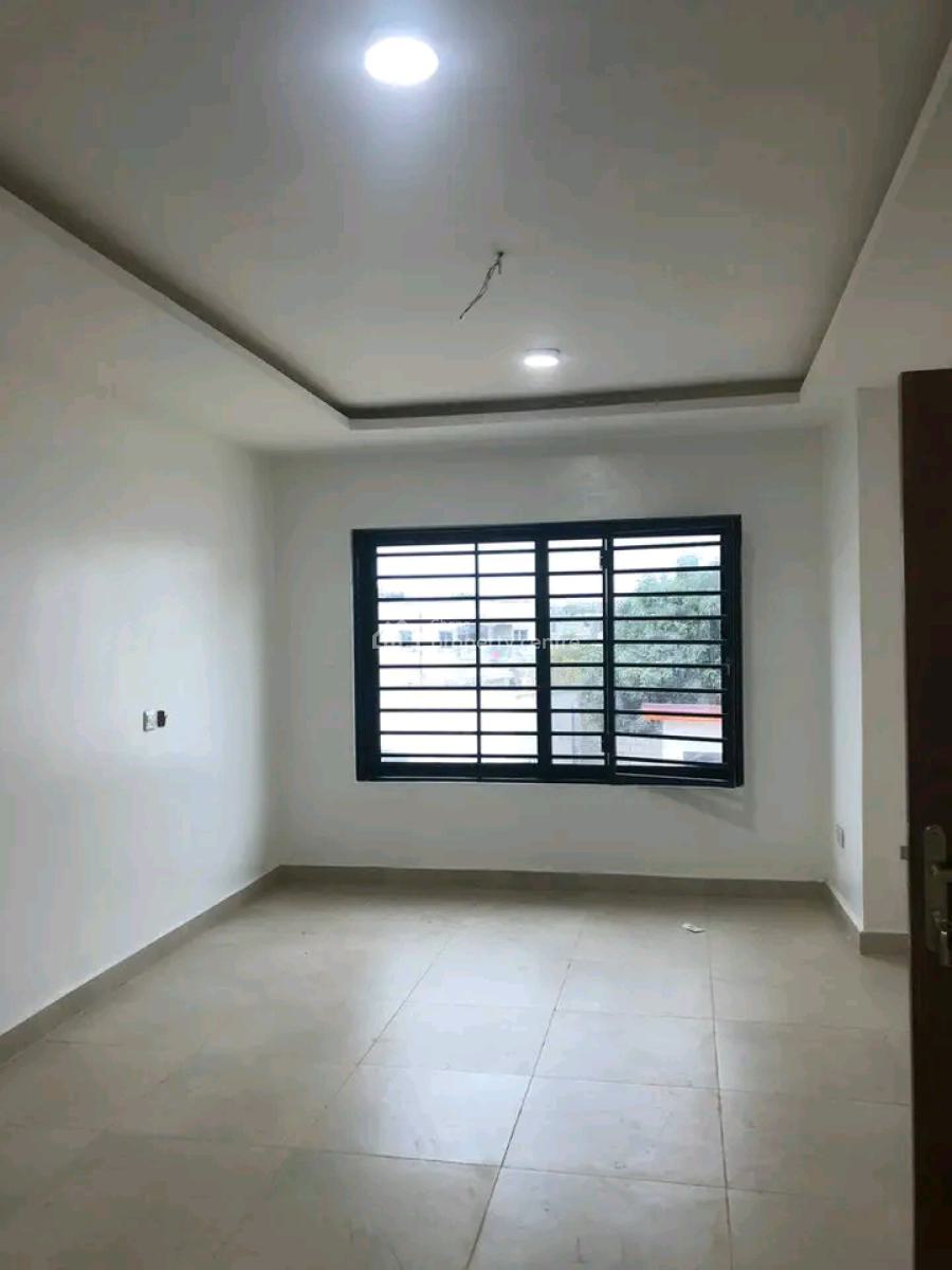 Executive 2-bedroom Apartment @ Bushroad, Bushroad, Teshie-nungua Estates, Accra, Apartment for Rent