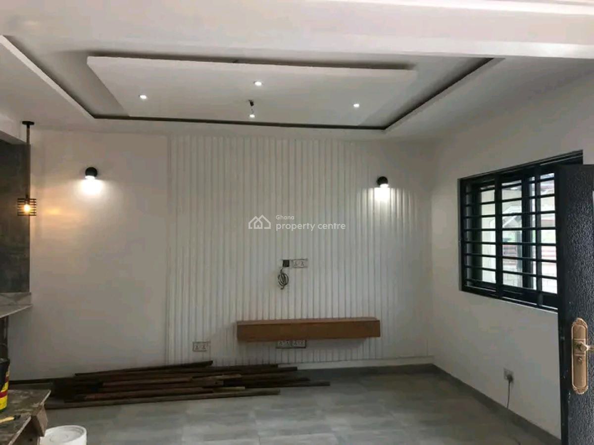 Executive 2-bedroom Apartment @ Bushroad, Bushroad, Teshie-nungua Estates, Accra, Apartment for Rent