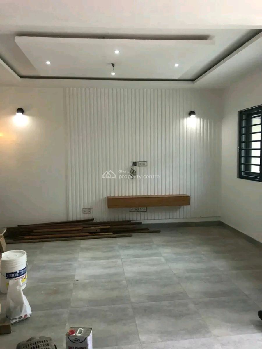 Executive 2-bedroom Apartment @ Bushroad, Bushroad, Teshie-nungua Estates, Accra, Apartment for Rent