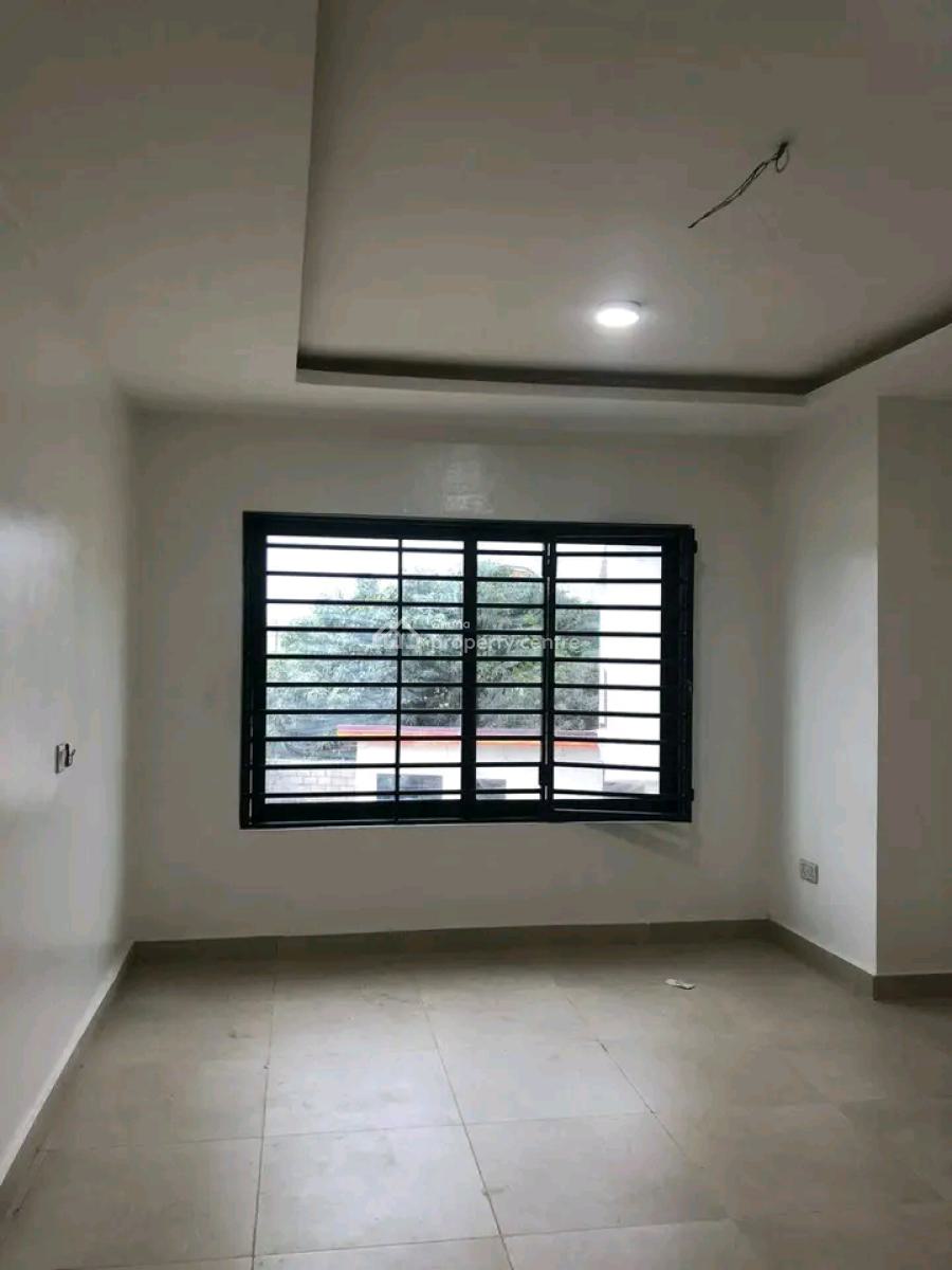 Executive 2-bedroom Apartment @ Bushroad, Bushroad, Teshie-nungua Estates, Accra, Apartment for Rent