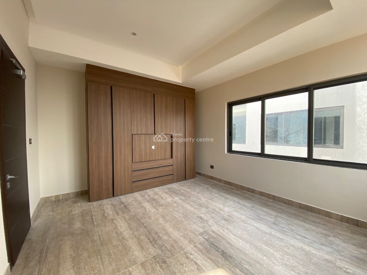 Luxury 4 Bedrooms Penthouse, Boundary Road, East Legon, Accra, Townhouse for Rent