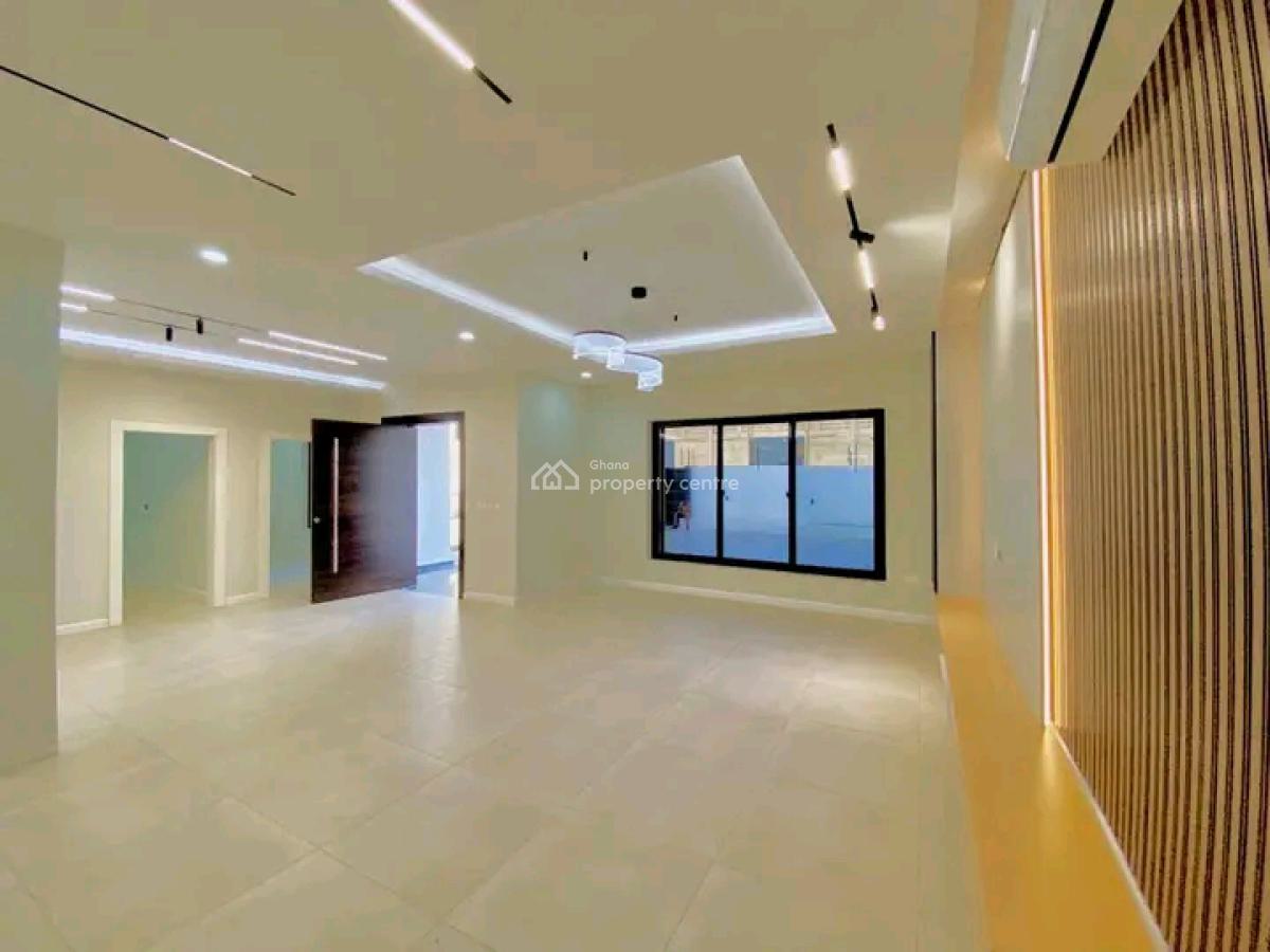 Executive 5-bedroom House @ East Airport, East Airport, Airport Residential Area, Accra, House for Sale