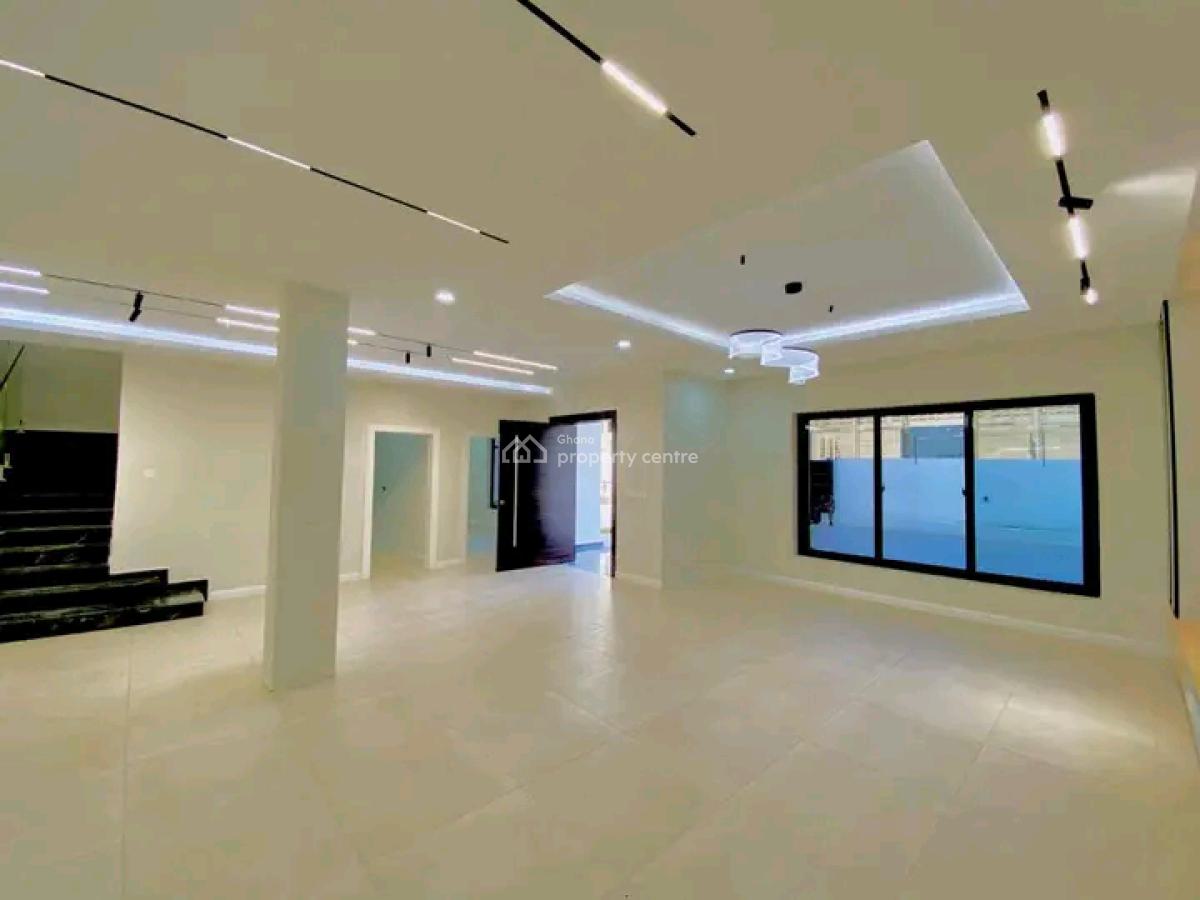 Executive 5-bedroom House @ East Airport, East Airport, Airport Residential Area, Accra, House for Sale