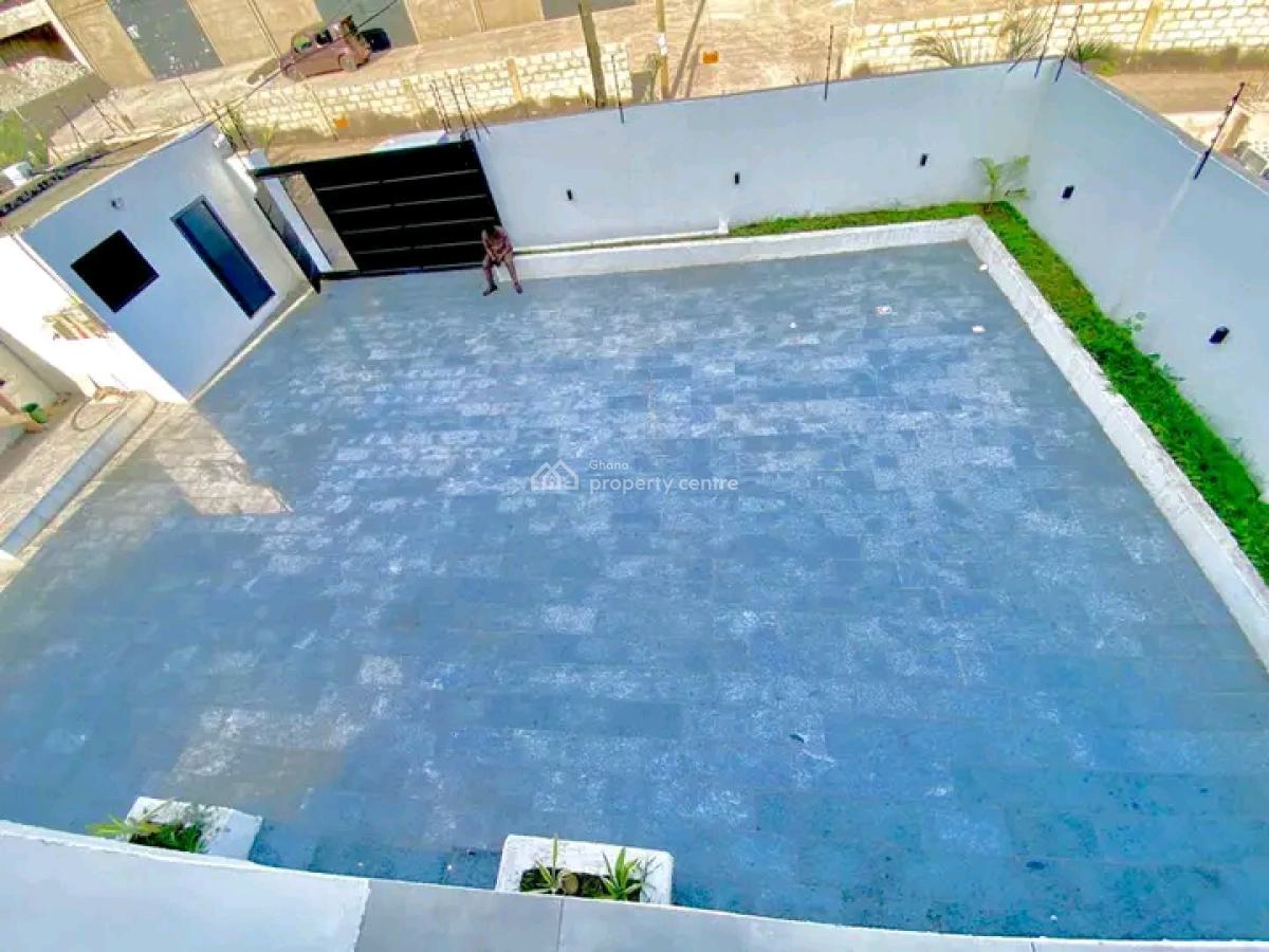 Executive 5-bedroom House @ East Airport, East Airport, Airport Residential Area, Accra, House for Sale