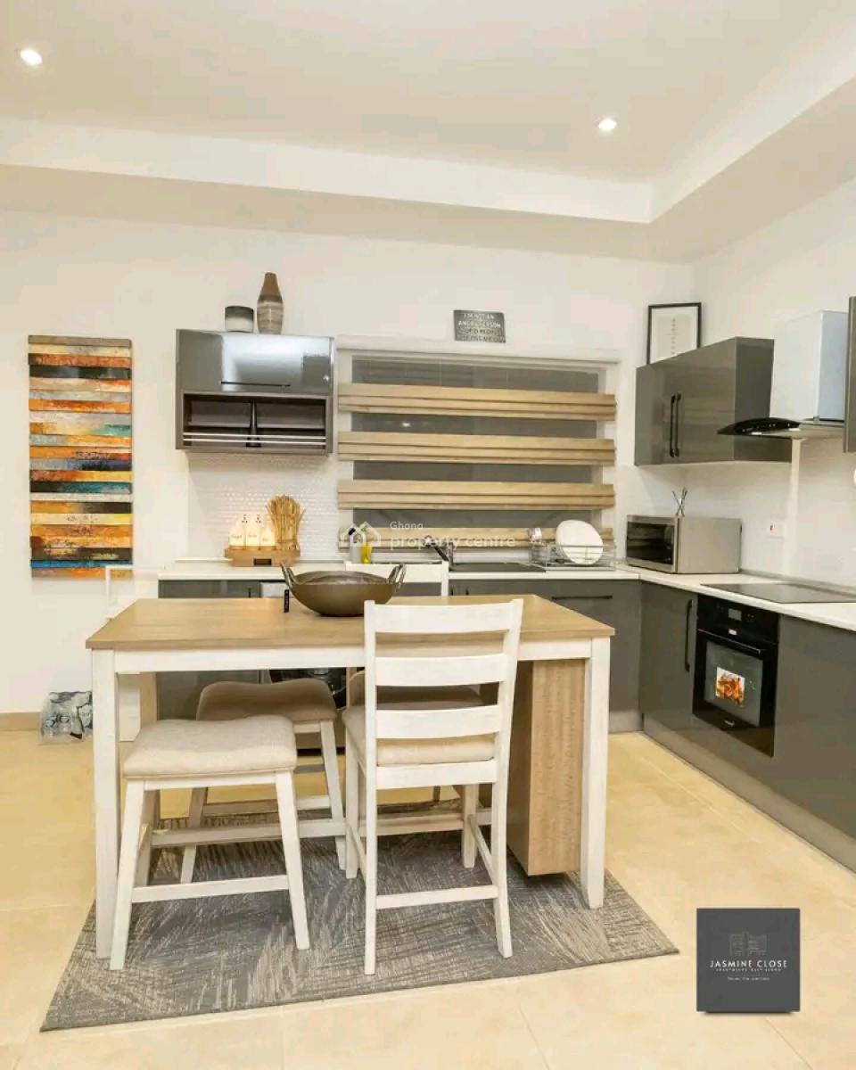 Fully Furnished Luxurious 2-bedrooom Service Apartment @ East Legon, East Legon, Accra, Apartment Short Let