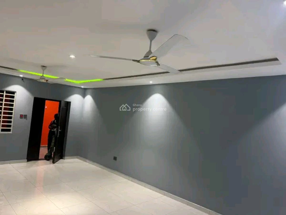 Executive 2-bedroom Apartment @ Tantra Hill, Ga West Municipal, Accra, Apartment for Rent