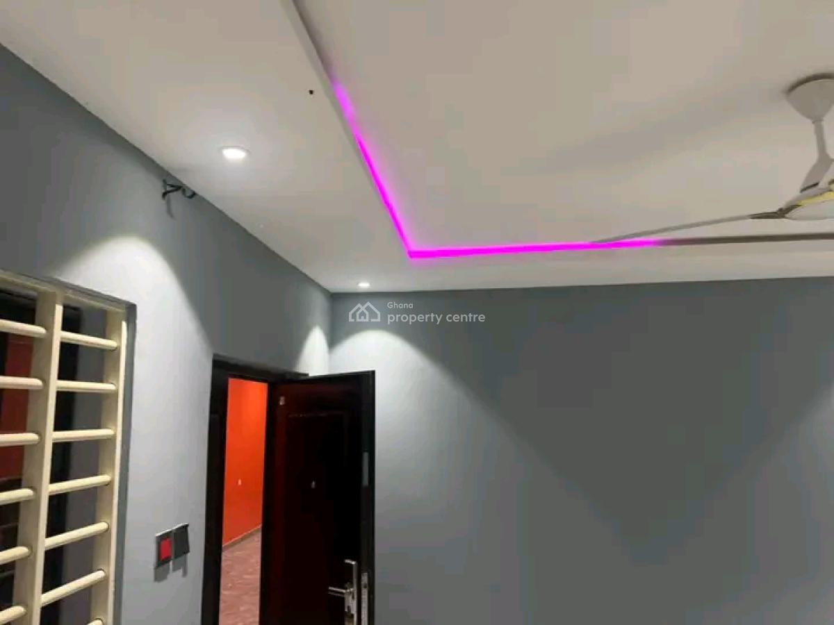 Executive 2-bedroom Apartment @ Tantra Hill, Ga West Municipal, Accra, Apartment for Rent