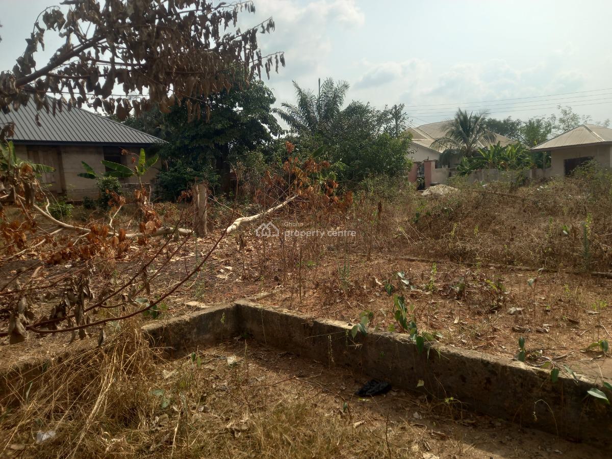 Plot, Anwomaso, on Tech Ejisu Road., Kumasi Metropolitan, Ashanti, Land for Sale