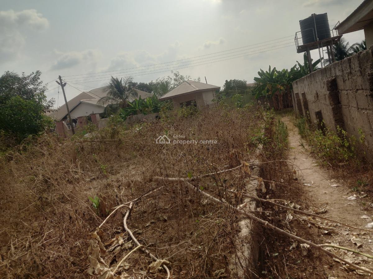 Plot, Anwomaso, on Tech Ejisu Road., Kumasi Metropolitan, Ashanti, Land for Sale