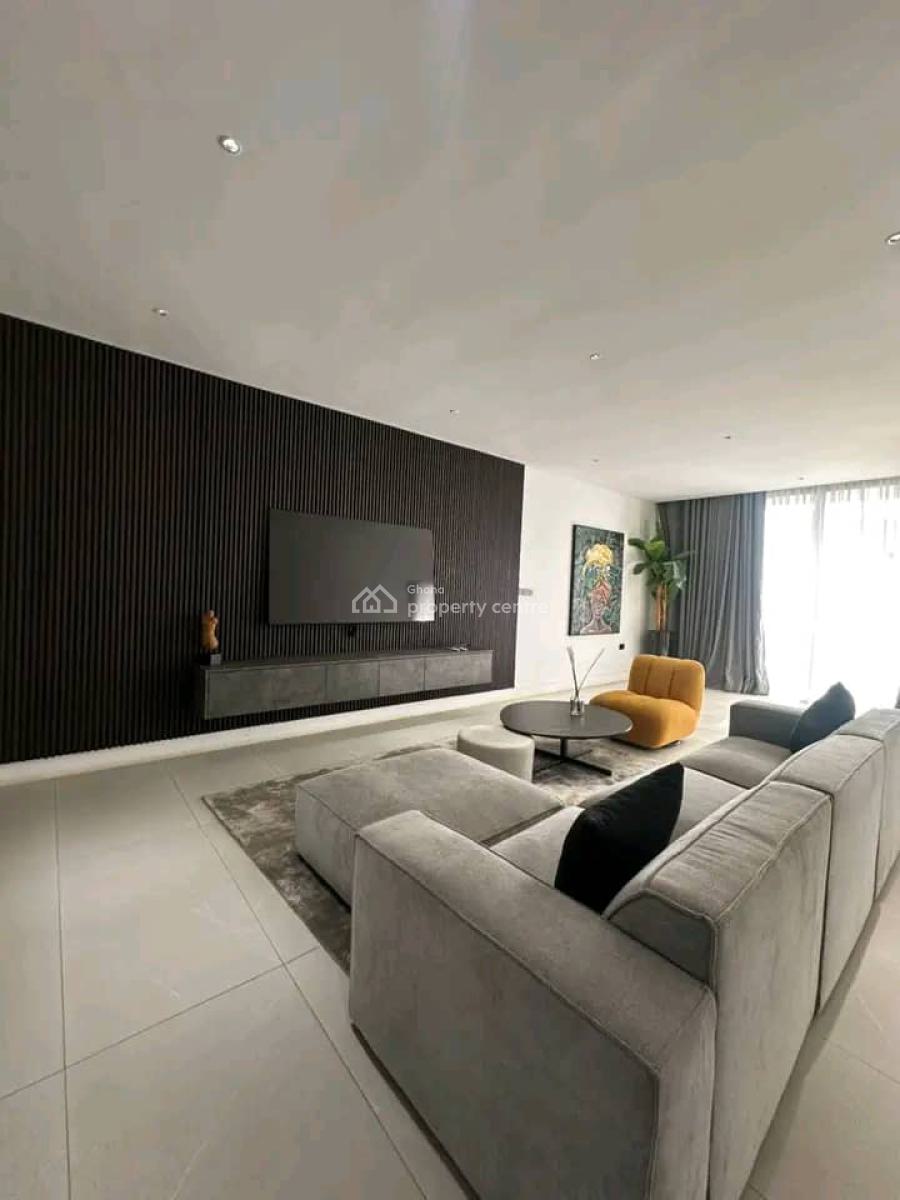 Luxurious Fully Furnished 4-bedroom Townhouse @  East Legon, East Legon, Accra, House Short Let