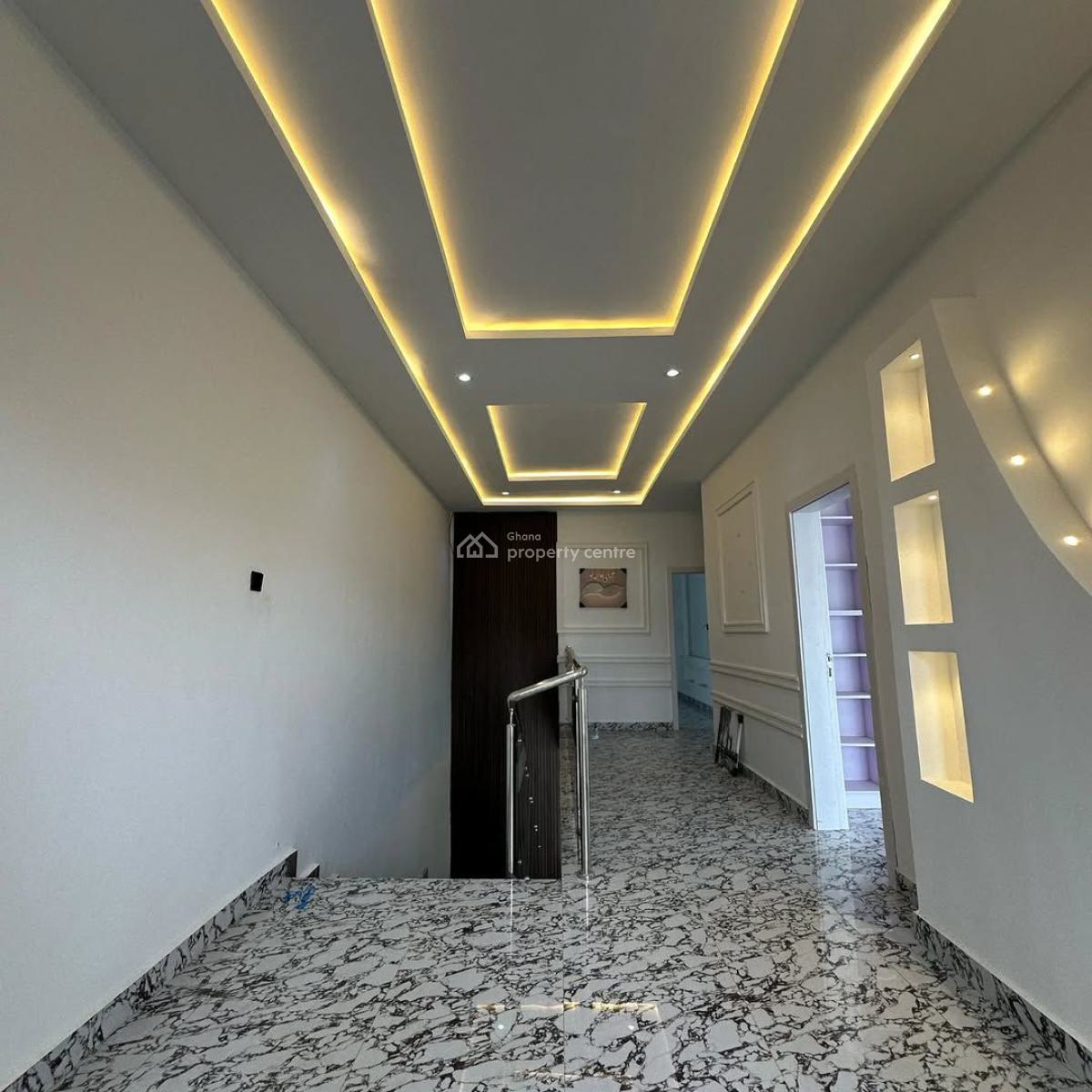 Executive 4 Bedrooms, Spintex, Accra, House for Sale