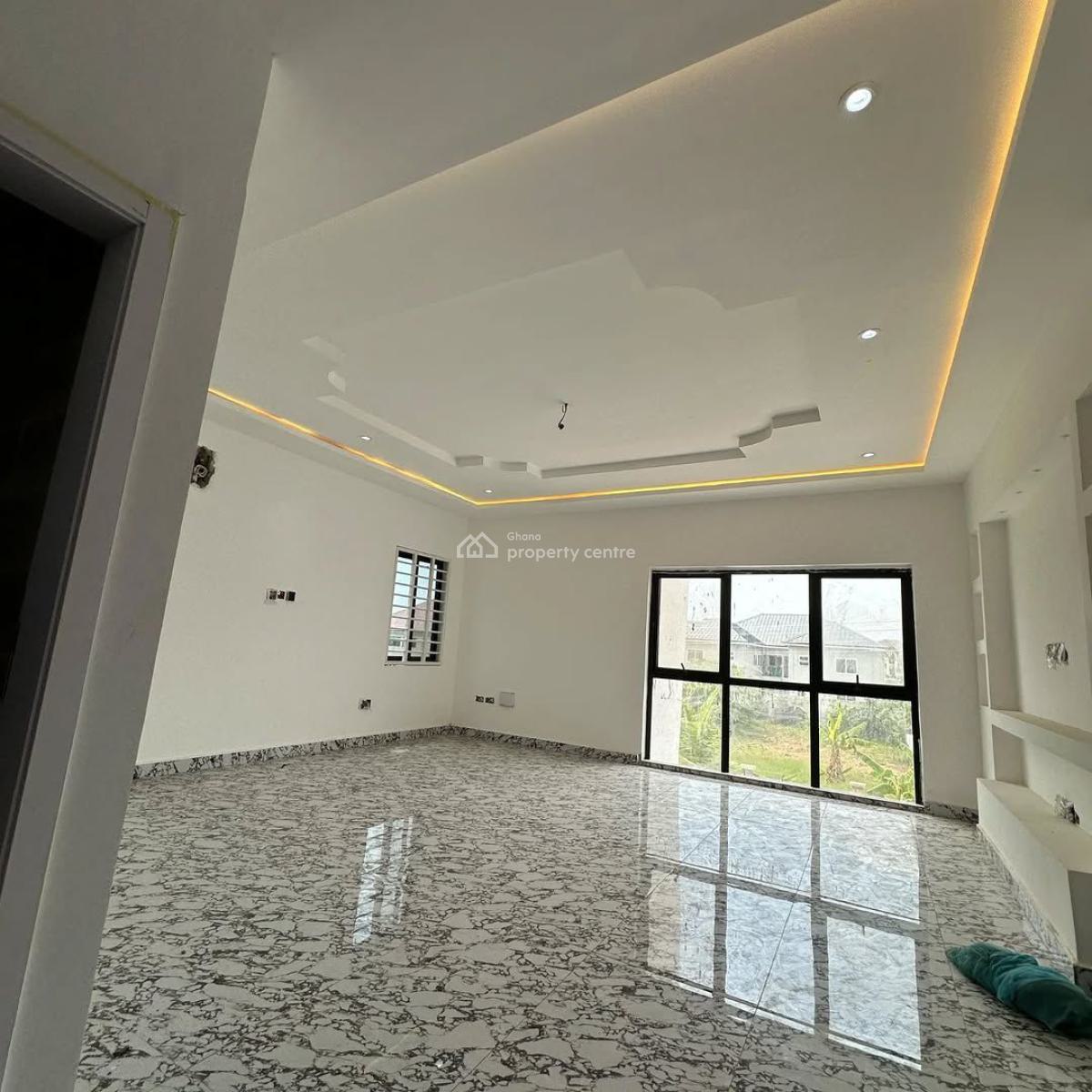 Executive 4 Bedrooms, Spintex, Accra, House for Sale