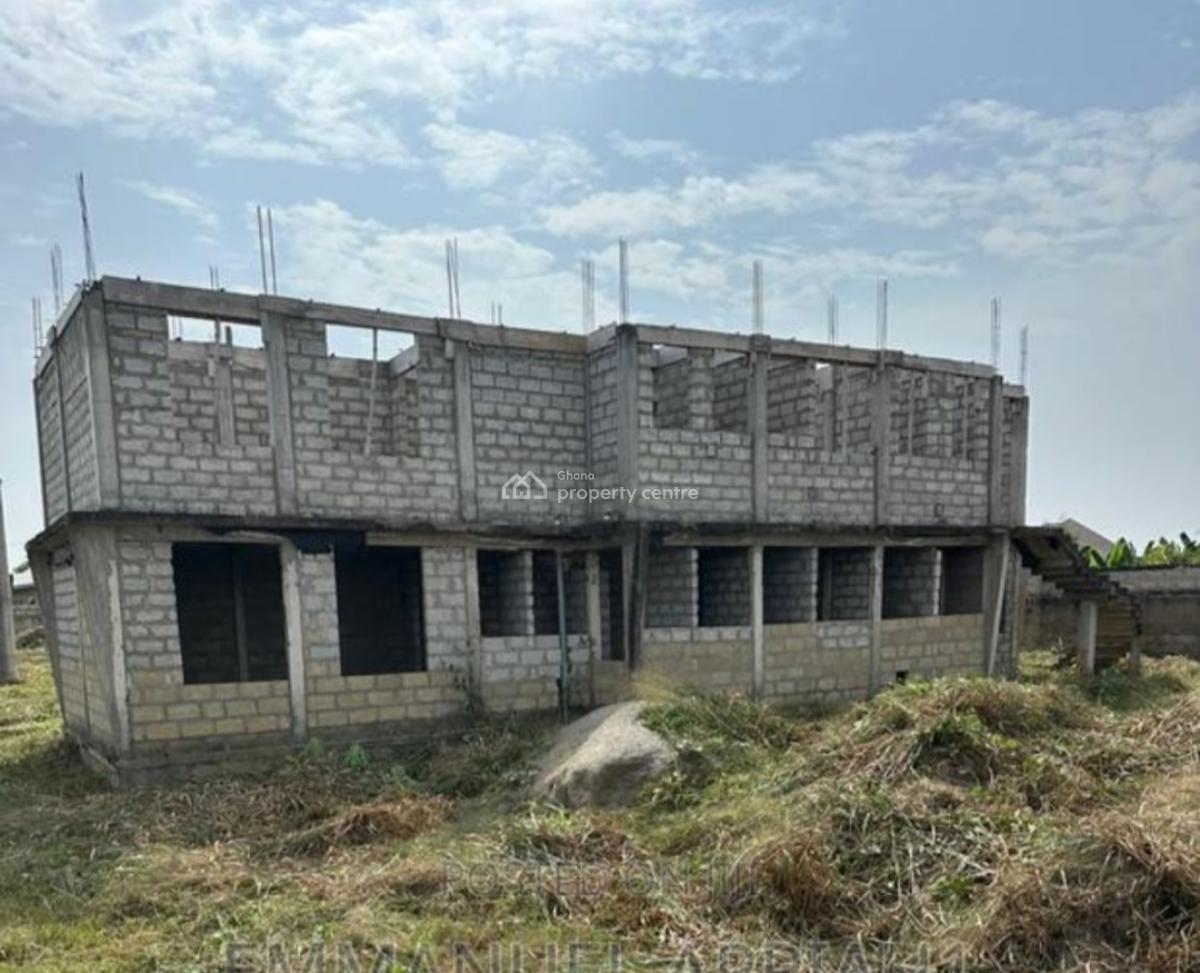 School  ( on 4 Plots) 2 Building Structures, Ejisu Besease, Ejisu-juaben Municipal, Ashanti, Commercial Property for Sale