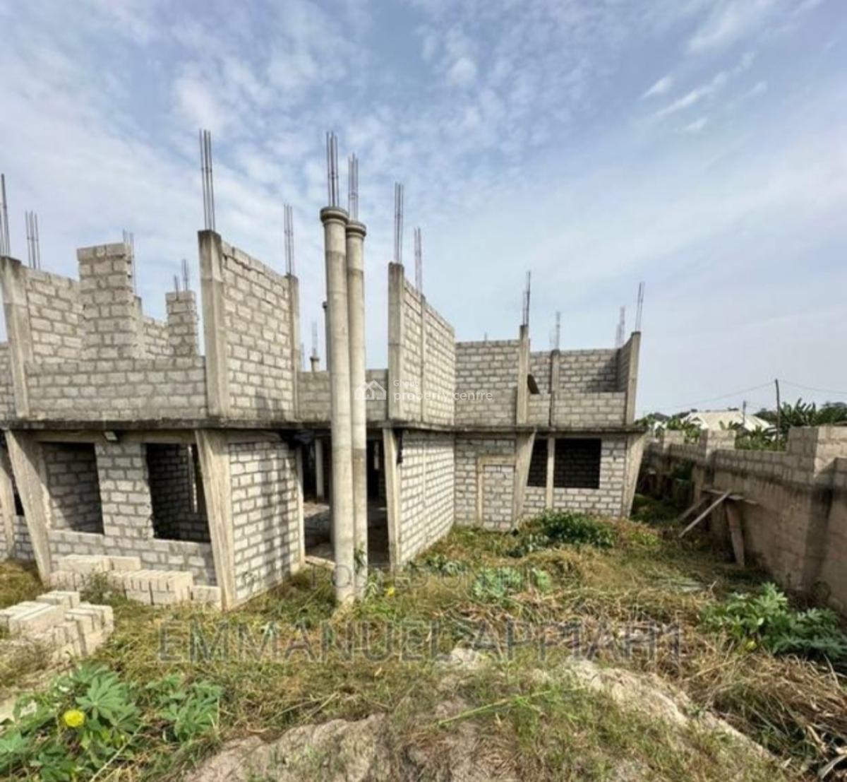 School  ( on 4 Plots) 2 Building Structures, Ejisu Besease, Ejisu-juaben Municipal, Ashanti, Commercial Property for Sale