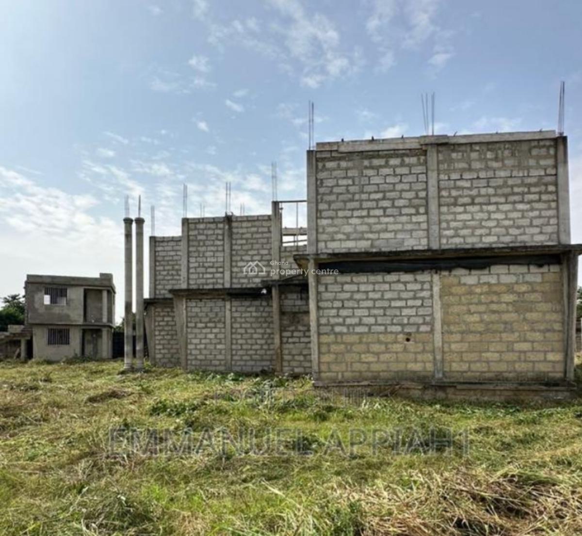 School  ( on 4 Plots) 2 Building Structures, Ejisu Besease, Ejisu-juaben Municipal, Ashanti, Commercial Property for Sale
