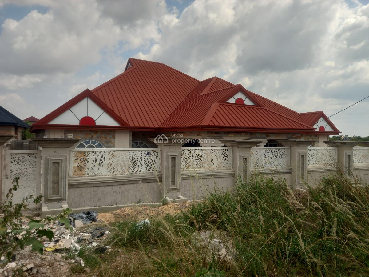 8 Bedrooms ( Furnished), Esereso Adagya, Atonsu Aputuogya Road., Kumasi Metropolitan, Ashanti, House for Sale