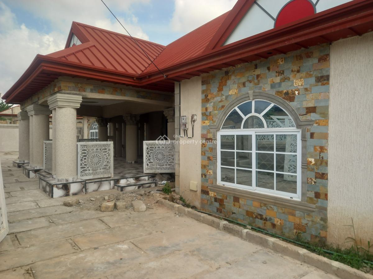 8 Bedrooms ( Furnished), Esereso Adagya, Atonsu Aputuogya Road., Kumasi Metropolitan, Ashanti, House for Sale