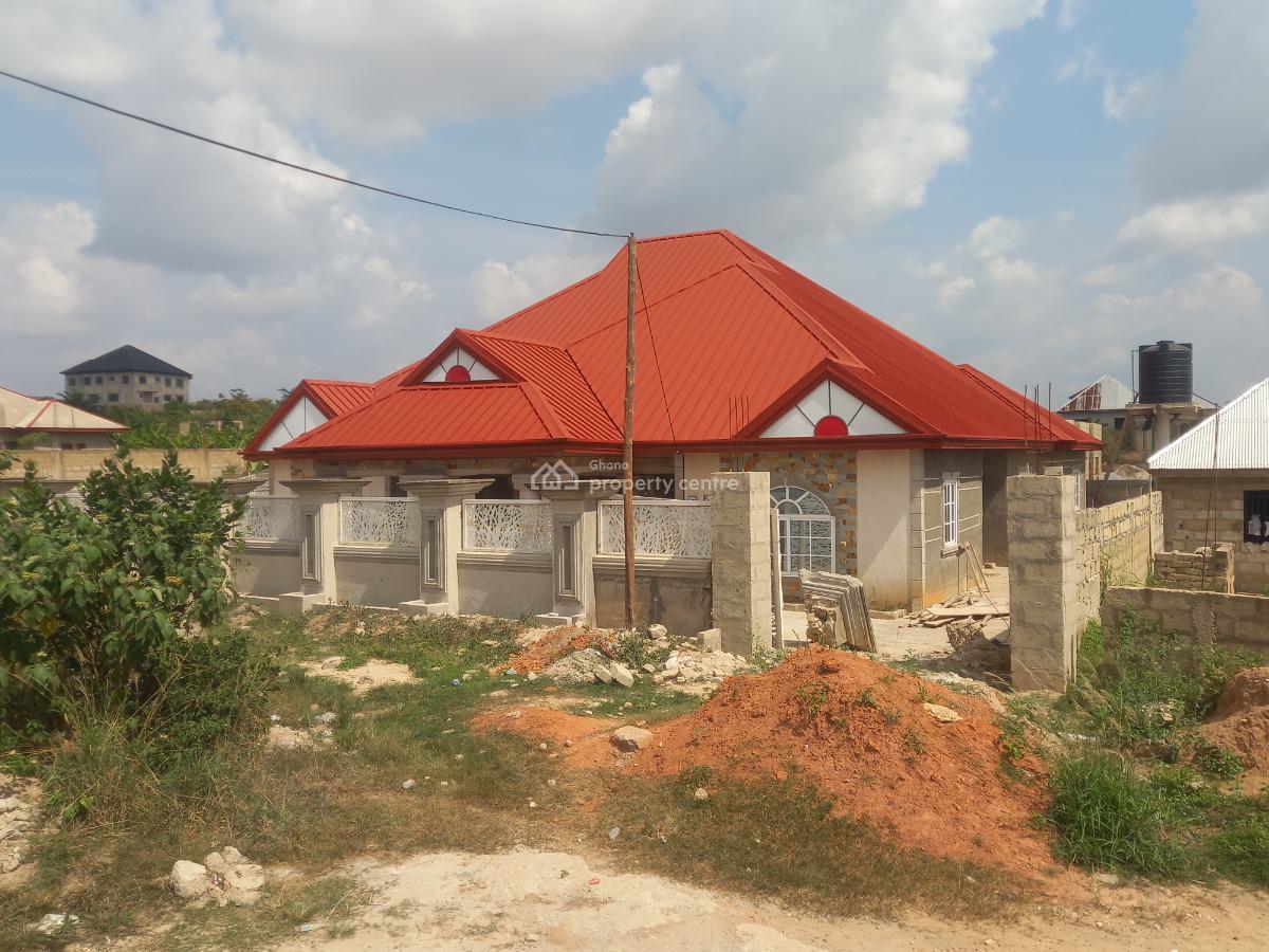 8 Bedrooms ( Furnished), Esereso Adagya, Atonsu Aputuogya Road., Kumasi Metropolitan, Ashanti, House for Sale