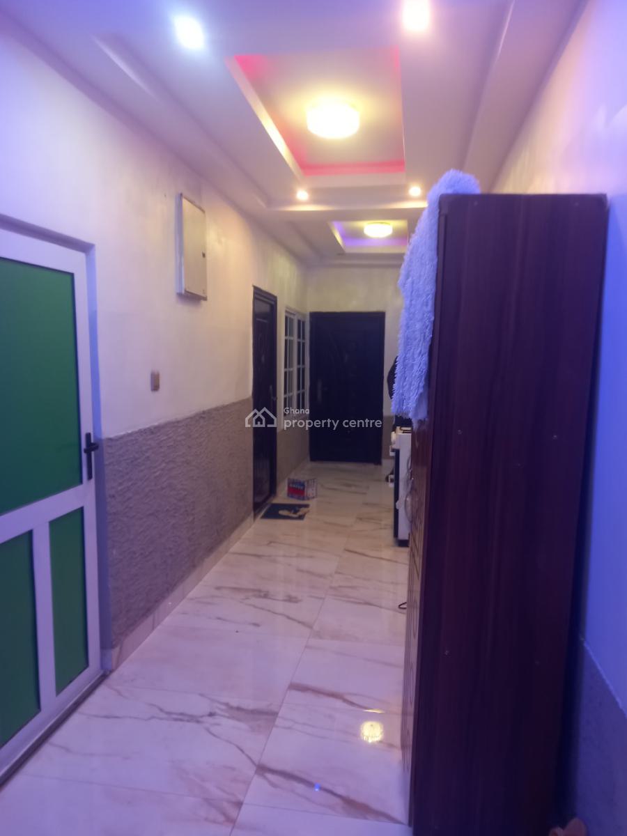 8 Bedrooms, Kenyasi Abrem, Kumasi Metropolitan, Ashanti, House for Sale