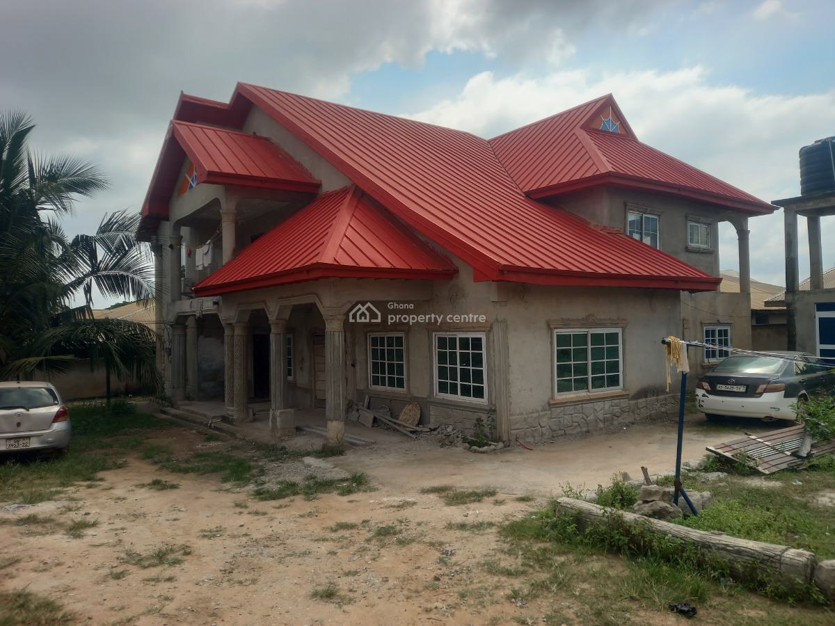 8 Bedrooms, Kenyasi Abrem, Kumasi Metropolitan, Ashanti, House for Sale