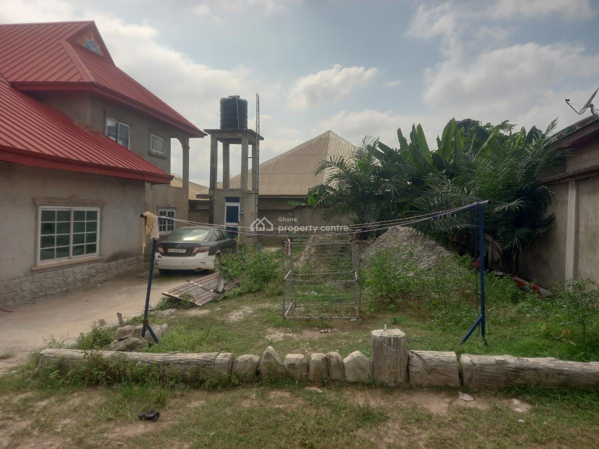 8 Bedrooms, Kenyasi Abrem, Kumasi Metropolitan, Ashanti, House for Sale