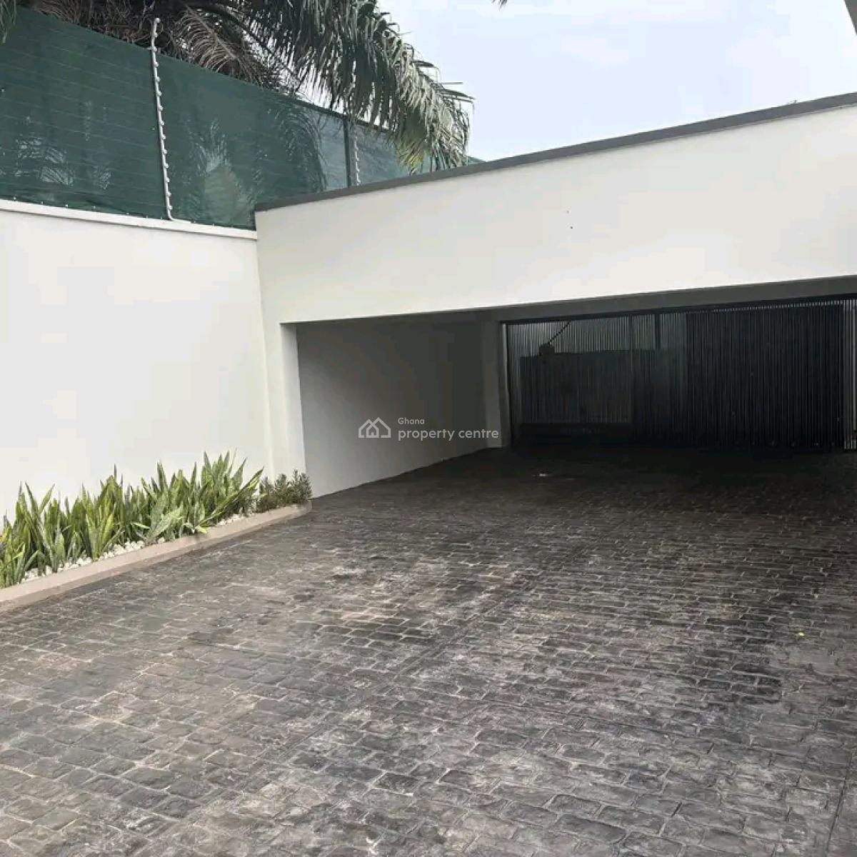 Premium 4-bedroom Stunning Mansion House @ Labone, North Labone, Accra, House for Sale