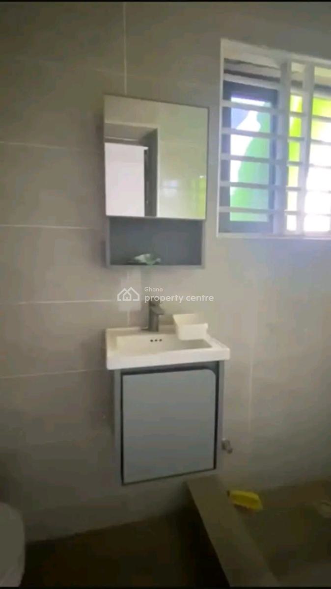 Executive 2-bedroom Apartment @ Westland, Westland, Ga East Municipal, Accra, Apartment for Rent