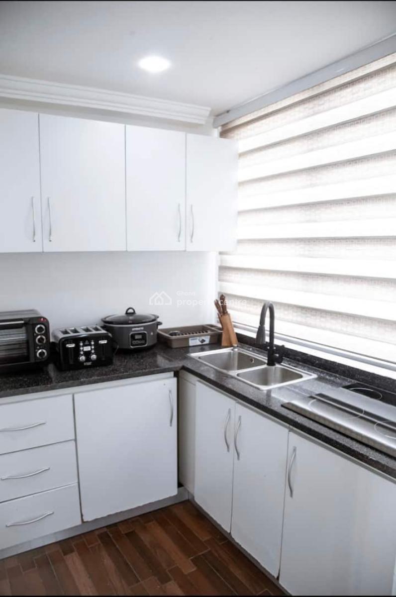 Luxurious Fully Furnished 1-bedroom Serviced Apartment @ Spintex, Spintex, Accra, Apartment Short Let